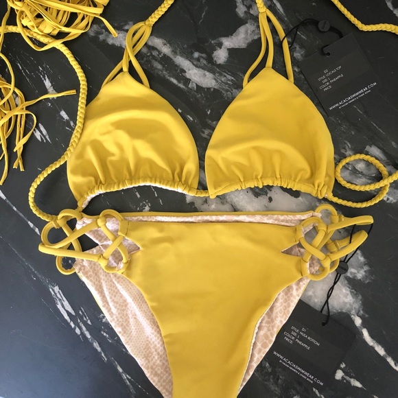 sOLD***Acacia BNWT pineapple bikini two piece L - Picture 1 of 4